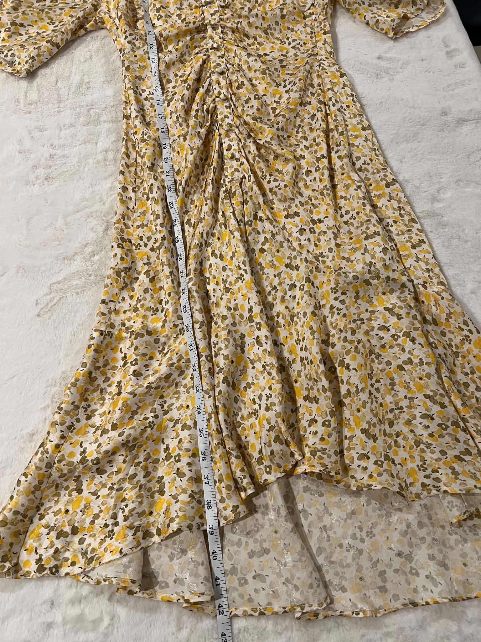 Goelia Pleated Fishtail Floral Midi Printed Dress. Good as new. Size Small