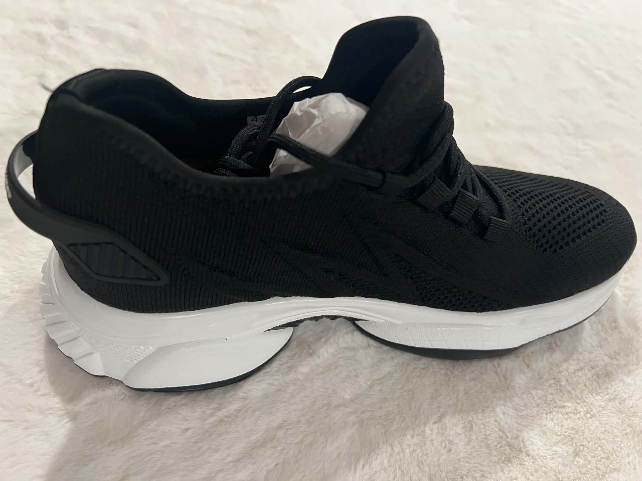 Tallure Athletic Sneaker for Women, Men in Excellent Condition. Good as New. Size 43